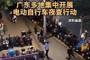 离不开！C罗停赛胜利4-4遭副班长读秒绝平，首回合C罗2传1射大胜